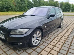 Schwarz Gebraucht 2011 BMW 330 Kombi | 5.500 €