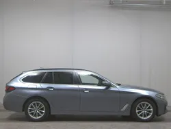 Silber Gebraucht 2022 BMW 520 Performance Kombi | 26.480 € (Guter Preis)