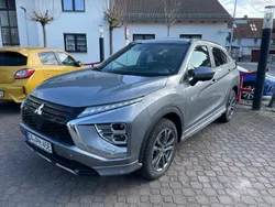 Platinumgrau Gebraucht 2024 Mitsubishi Eclipse Cross Top SUV | 34.300 € (Teuer)