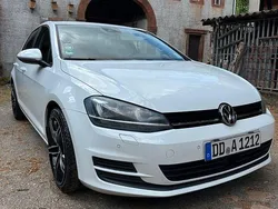 Weiß Gebraucht 2014 VW Golf VII Comfortline Limousine | 9.999 € (Guter Preis)