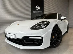 Weiß Gebraucht 2018 Porsche Panamera S E-Hybrid Sport Turismo Limousine | 63.950 € (Guter Preis)