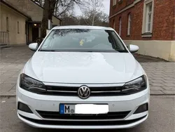Weiß Gebraucht 2019 VW Polo Comfortline Kleinwagen | 11.999 € (Etwas zu teuer)
