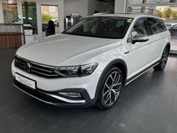 Oryxweiss Gebraucht 2021 VW Passat Alltrack Kombi | 32.890 € (Fairer Preis)