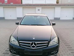 Schwarz Gebraucht 2009 Mercedes B200 Van / Kleinbus | 4.000 € (Guter Preis)