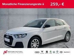 Weiß Gebraucht 2024 Audi A1 Sportback Basis Kleinwagen | 19.960 € (Superpreis)
