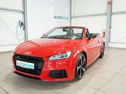 Rot Gebraucht 2018 Audi TT Roadster Competition Cabrio | 31.800 € (Etwas zu teuer)
