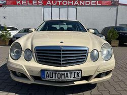 Gelb Gebraucht 2008 Mercedes E200 Limousine | 3.500 € (Guter Preis)