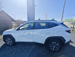Polar white Gebraucht 2021 Hyundai Tucson Trend SUV | 25.990 € (Guter Preis)