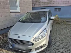 Silber Gebraucht 2016 Ford S-MAX S Van / Kleinbus | 8.700 € (Guter Preis)