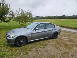 Grau Gebraucht 2011 BMW 318 Limousine | 3.350 € (Superpreis)