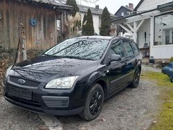 Schwarz Gebraucht 2007 Ford Focus Fun X Kombi | 2.690 € (Etwas zu teuer)