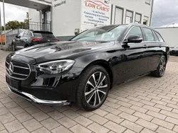Schwarz Gebraucht 2021 Mercedes E300 Limousine | 31.990 € (Etwas zu teuer)