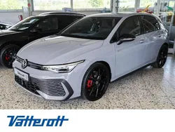 Mondsteingrau Neu 2025 VW Golf VIII Style Limousine | 40.850 € (Fairer Preis)
