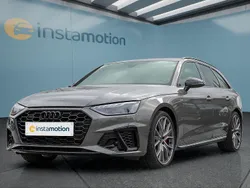 Grau Gebraucht 2024 Audi A4 S-Line Kombi | 37.449 € (Fairer Preis)