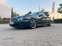 Blau Gebraucht 2000 Mercedes CLK320 AMG Cabrio | 14.900 €
