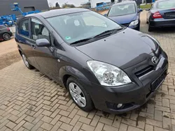 Grey metallic Gebraucht 2009 Toyota Corolla Verso Sol Van / Kleinbus | 5.800 € (Fairer Preis)