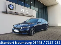Tansanitblau ii metallic Gebraucht 2023 BMW i5 M Sport Limousine | 67.300 € (Etwas zu teuer)
