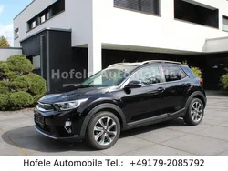 (abp) auroraschwarz met. Gebraucht 2018 Kia Stonic Spirit SUV | 12.450 € (Guter Preis)