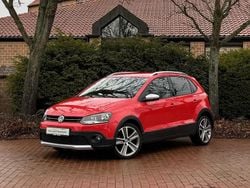 Rot Gebraucht 2012 VW Polo Cross Kleinwagen | 6.499 € (Guter Preis)