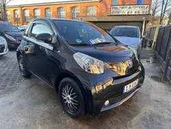 Schwarz Gebraucht 2010 Toyota iQ Kleinwagen | 5.380 € (Fairer Preis)