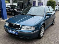 Blau Gebraucht 2003 Skoda Octavia Limousine | 4.490 €