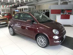 Colore esterno (opera bordeaux Gebraucht 2019 Fiat 500 Lounge Limousine | 11.450 € (Etwas zu teuer)