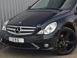 Schwarz Gebraucht 2008 Mercedes R280 AMG Van / Kleinbus | 8.998 € (Fairer Preis)