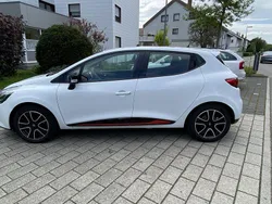 Weiß Gebraucht 2016 Renault Clio IV Experience Limousine | 8.100 € (Fairer Preis)