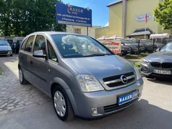 Grau Gebraucht 2003 Opel Meriva Cosmo Van / Kleinbus | 2.490 € (Fairer Preis)