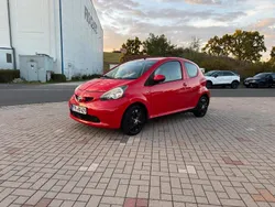 Rot Gebraucht 2007 Toyota Aygo Kleinwagen | 1.690 € (Fairer Preis)