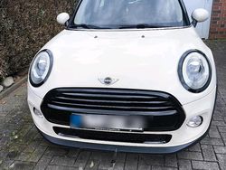 Weiß Gebraucht 2015 Mini Cooper Kleinwagen | 10.450 € (Fairer Preis)