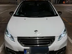 Weiß Gebraucht 2016 Peugeot 2008 SUV | 11.000 € (Fairer Preis)