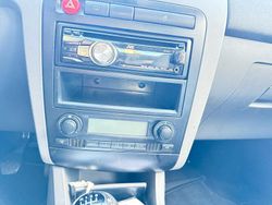 Grau Gebraucht 2004 Seat Ibiza Kleinwagen | 1.500 € (Fairer Preis)