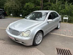 Silber Gebraucht 2001 Mercedes C180 Limousine | 2.950 €