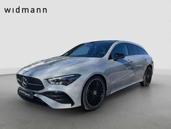 Grau Gebraucht 2025 Mercedes CLA200 Shooting Brake AMG Kombi | 34.600 €