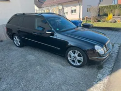 Mercedes E320