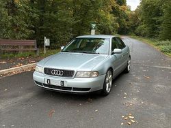 Silber Gebraucht 1997 Audi A4 Limousine | 2.900 € (Etwas zu teuer)