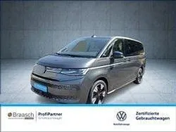 Grau Gebraucht 2025 VW T7 Style Van | 65.979 € (Teuer)