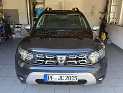 Grau Gebraucht 2022 Dacia Duster Prestige SUV | 20.900 € (Fairer Preis)