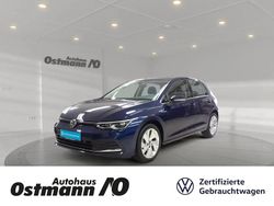 Blau Gebraucht 2020 VW Golf VIII Style Limousine | 20.965 € (Fairer Preis)