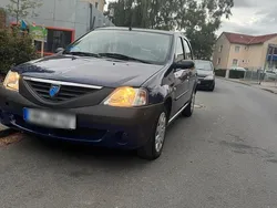 Blau Gebraucht 2007 Dacia Logan Limousine | 1.650 € (Fairer Preis)