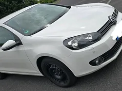 Weiß Gebraucht 2009 VW Golf VI Limousine | 3.100 € (Guter Preis)