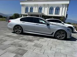 Grau Gebraucht 2017 BMW 740 Limousine | 40.000 € (Teuer)
