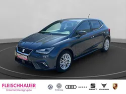 Grau Gebraucht 2024 Seat Ibiza FR Limousine | 19.890 € (Fairer Preis)
