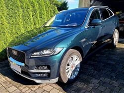 Grün Gebraucht 2016 Jaguar F-Pace Portfolio SUV | 15.200 € (Guter Preis)