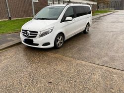 Weiß Gebraucht 2015 Mercedes V250 Avantgarde Edition Van / Kleinbus | 31.000 € (Guter Preis)