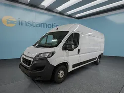 Weiß Gebraucht 2024 Peugeot Boxer Van | 25.449 € (Fairer Preis)