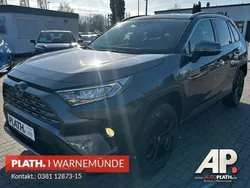 Grey metallic Gebraucht 2020 Toyota RAV4 Hybrid Club SUV | 34.590 € (Teuer)