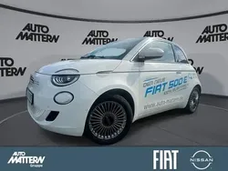 Weiß Gebraucht 2023 Fiat 500e Basis Limousine | 24.990 € (Etwas zu teuer)