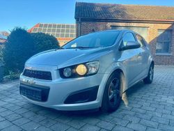 Silber Gebraucht 2012 Chevrolet Aveo LT Kleinwagen | 2.500 € (Guter Preis)